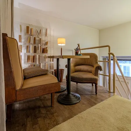 De Charme Au Coeur Des Carmes Apartmán *